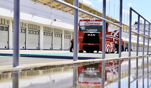 主席的更换 主席的更换